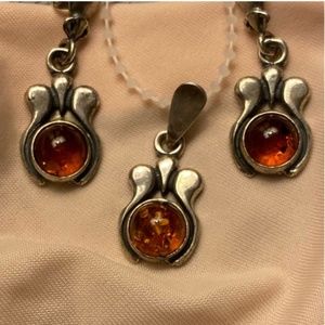 SILV/ORNG Earrings and Necklace Pendant (ABC)